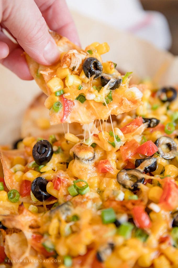 Loaded Chicken Nachos: Customize Your Perfect Cheesy Feast
